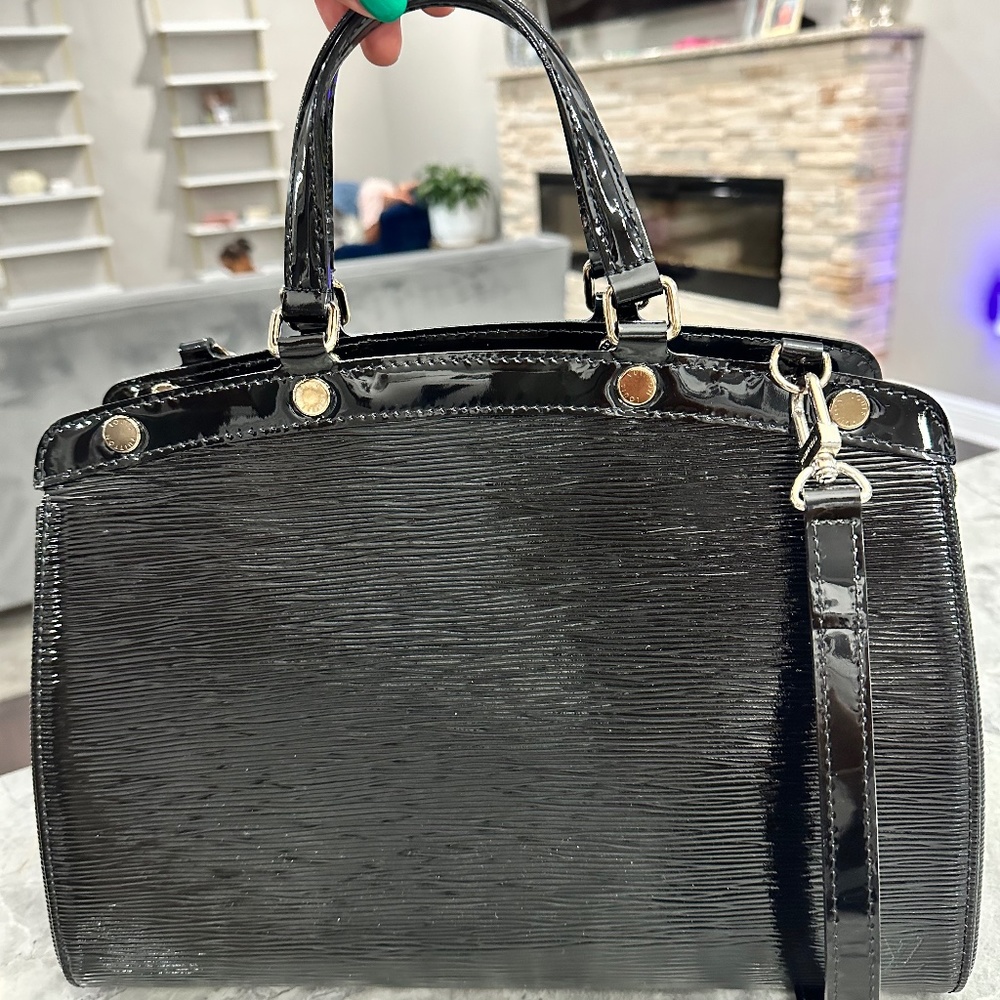 Louis Vuitton Epi Electric Brea MM